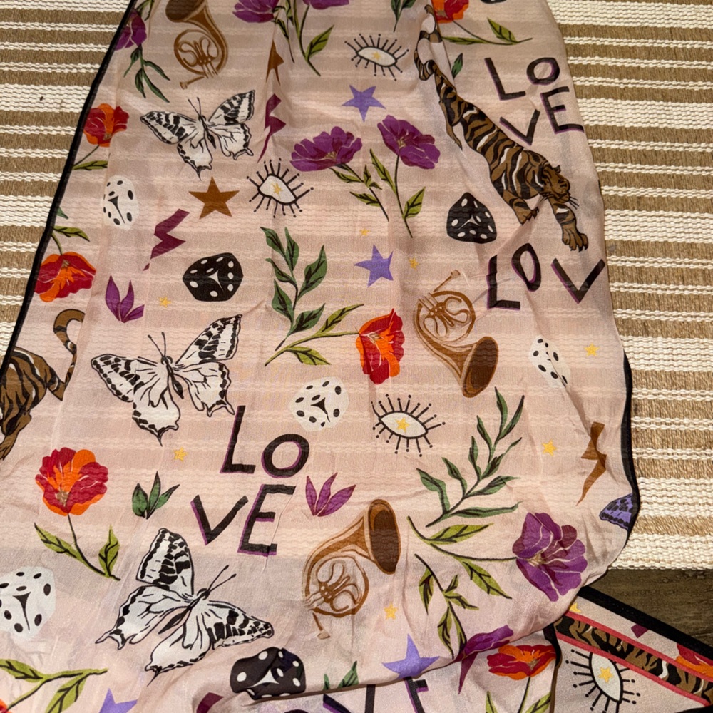 CAbi J’Adore 100% Silk Neck Scarf Butterflies and Tigers Style #4594 - Picture 3 of 5